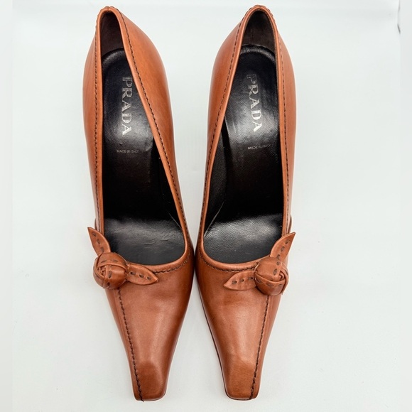 Prada Vintage Brown Leather 3D flower appilique square toe 100mm pumps EU37 - Picture 6 of 9